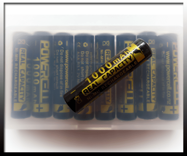 8 AAA Batteries