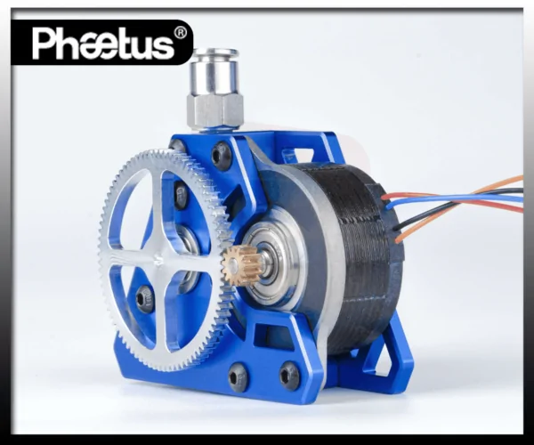 Phaetus Apus Extruder